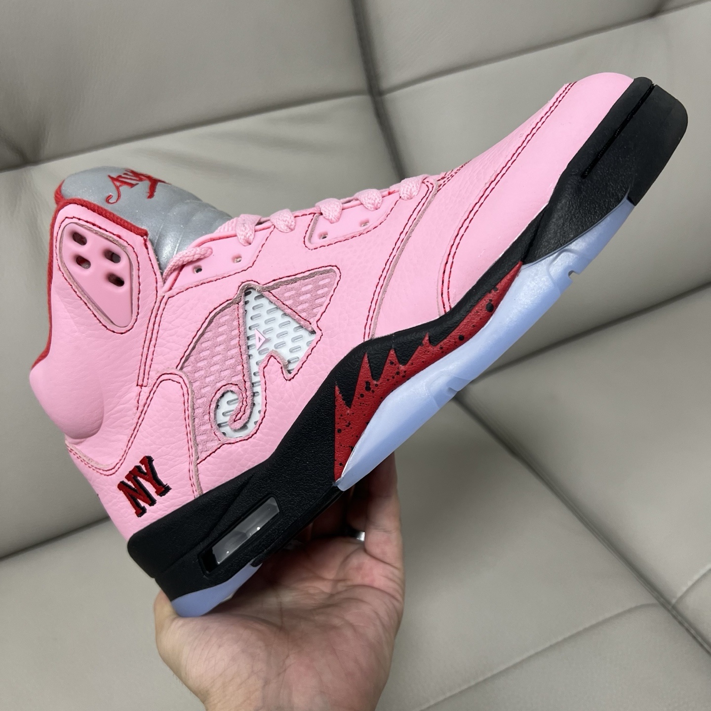 Air Jordan 5 New York vs New York Pink
